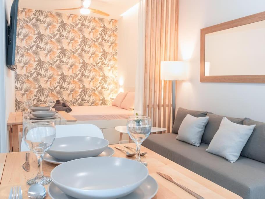 Acogedor Estudio En Triana Con Jacuzzi Y Wifi Σεβίλλη Εξωτερικό φωτογραφία